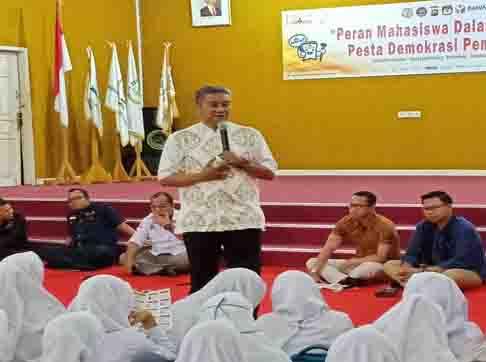 SAMBUT ROAD SHOW KOPIPEDE DI STIKBA, FILIUS CHANDRA AJAK MAHASISWA BELAJAR BERDEMOKRASI