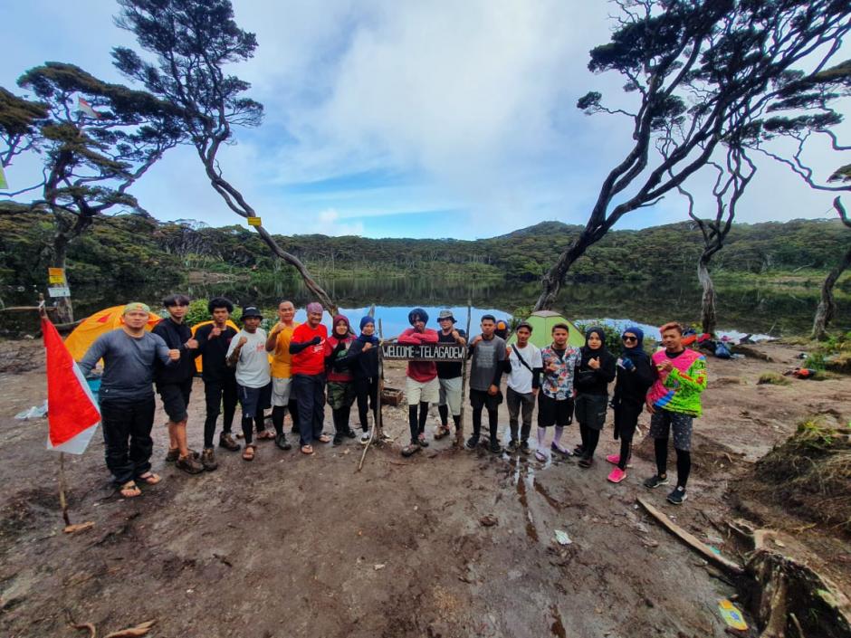 Stikba di Gunung Singgalang